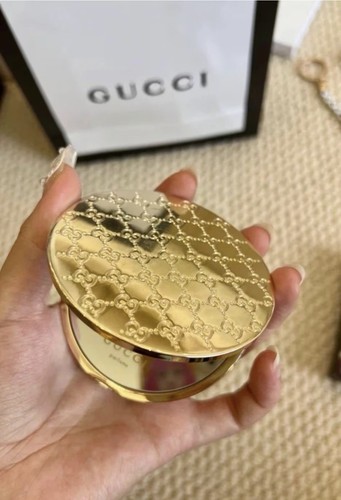 Nib gucci cosmetic beauty - gucci,